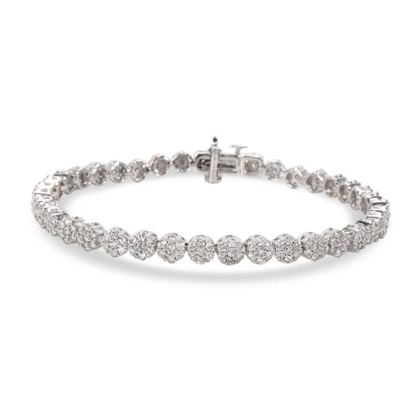 Flower Cluster Diamond Bracelet in 14KT White Gold 303 ctw Flower Cluster Diamond Bracelet in 14KT White Gold 303 ctw