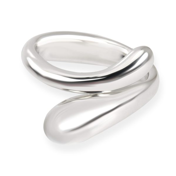 Tiffany Co Elsa Peretti Teardrop Ring in Sterling Silver Tiffany Co Elsa Peretti Teardrop Ring in Sterling Silver