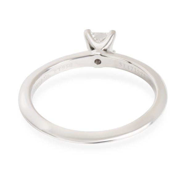 100434 bv Tiffany Co Solitaire Diamond Engagement Ring in Platinum E VVS1 032 CTW