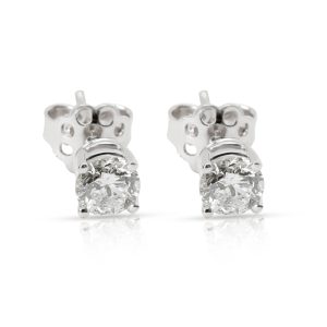 4 Prong Diamond Stud Earring in 18K White Gold H I2 100 CTW Christian Dior Honeycomb Shoulder Bag Black