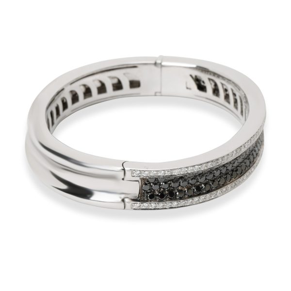 102968 sv c59bb3d6 87ca 416a a666 fdb171604237 Black White Diamond Bangle in 18K White Gold 360 CTW