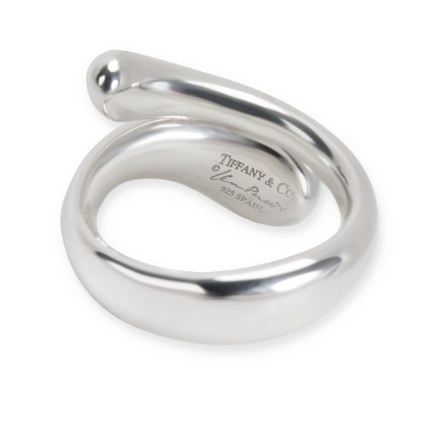 Tiffany Co Elsa Peretti Teardrop Ring in Sterling Silver Tiffany Co Elsa Peretti Teardrop Ring in Sterling Silver