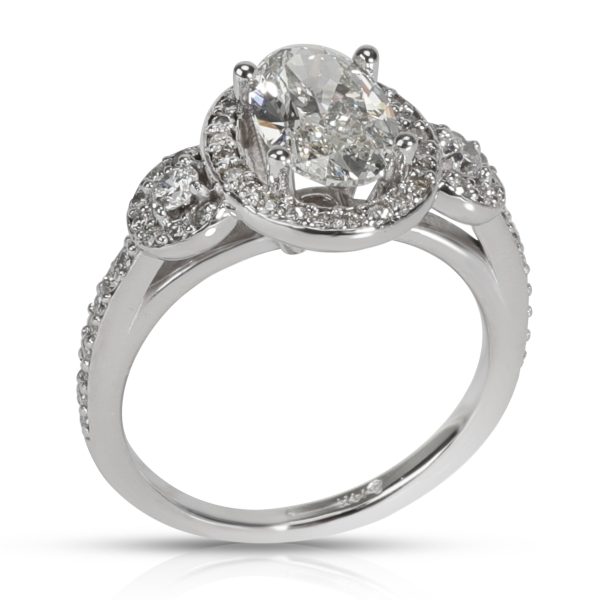 Oval Halo Diamond Engagement Ring in 14K White Gold K VS1 167 CTW Oval Halo Diamond Engagement Ring in 14K White Gold K VS1 167 CTW