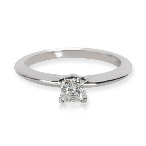 Tiffany Co Solitaire Diamond Engagement Ring in Platinum E VS2 031 CTW Tiffany Co Solitaire Diamond Engagement Ring in Platinum E VS2 031 CTW