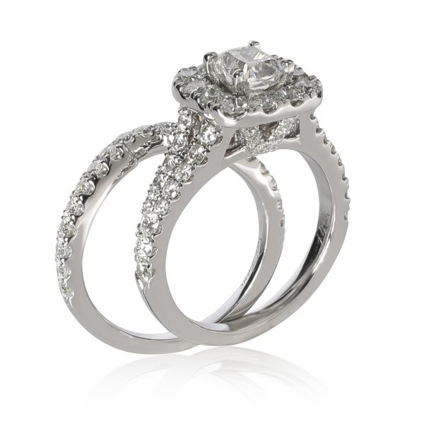 Neil Lane Diamond Halo Wedding Set in 14K White Gold 250 CTW Neil Lane Diamond Halo Wedding Set in 14K White Gold 250 CTW