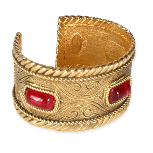 107445 sv 2d123c3c 7c84 4458 8cfd 6bf2ce756bbf Rare Vintage Chanel Gripoix Byzantine Cuff Gold Plated