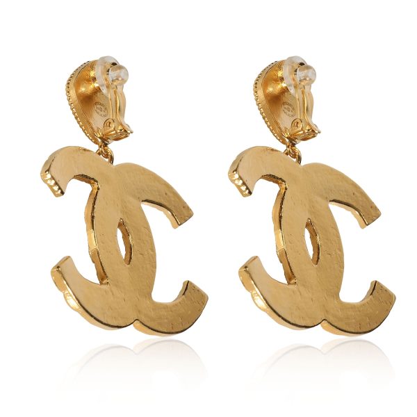 108835 bv Chanel CC Logo Black Gold Color Costume Earrings