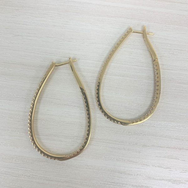 109507 sv Inside Out Diamond Hoop Earrings in 14K Yellow Gold 160 ctw