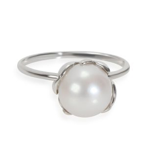 Tiffany Co Paloma Picasso Olive Leaf Pearl Ring in Sterling Silver Chanel Timeless Wallet on Chain BEIGE