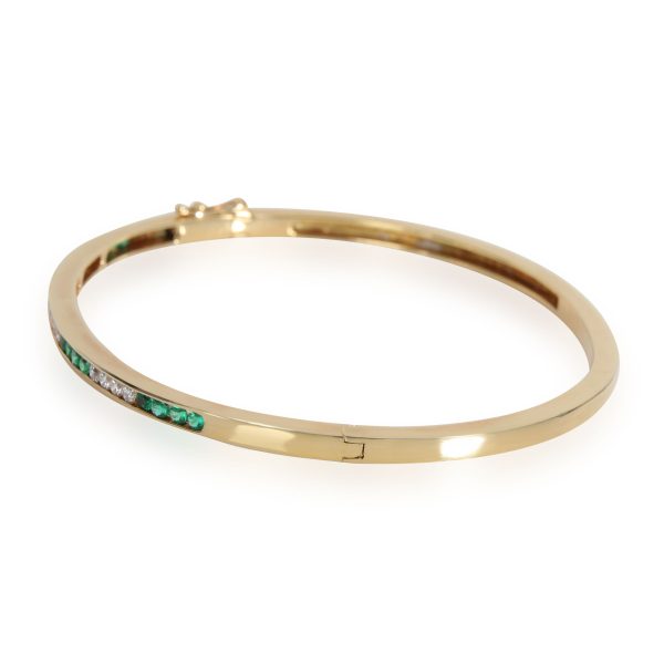 111200 sv 5d8b0415 8e92 42ff 94c9 12ec81deb4e7 Tiffany Co Vintage Emerald Diamond Bangle in 18K Yellow Gold 053 CTW