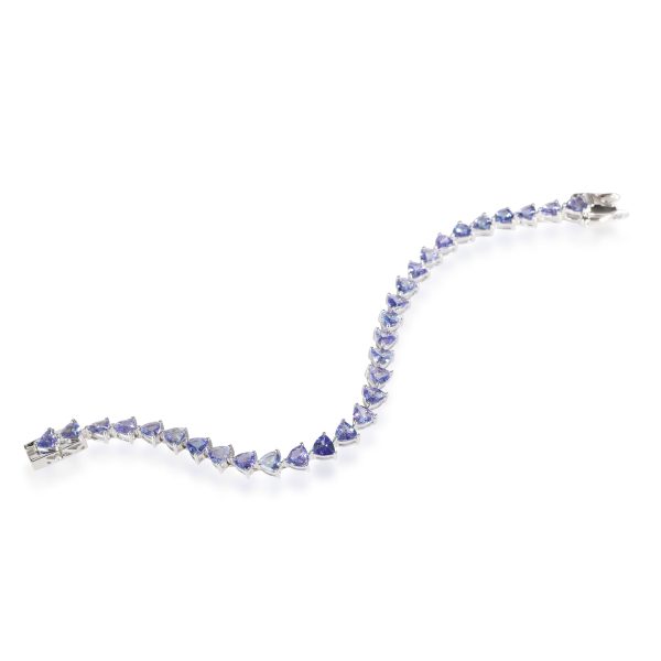 111749 pv 965d5314 f26a 47d7 aefc 282d3f991984 Effy Trilliant Shaped Tanzanite Line Bracelet in 14K White Gold 1140 ctw