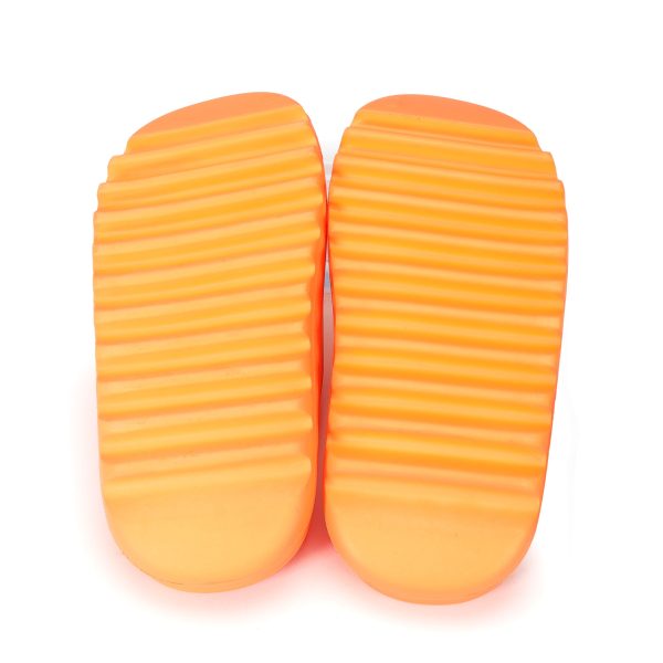 113686 ad1 Adidas Yeezy Slide Yeezy Slides Enflame Orange 10 US