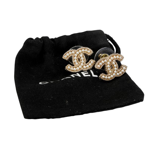 114069 box Chanel Faux Pearl CC Logo Stud Earrings