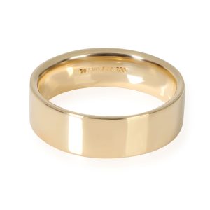 Tiffany Co Flat Wedding Band in 18K Yellow Gold Tiffany Co Diamond Solitaire Engagement Ring in Platinum F VS1 069 CTW