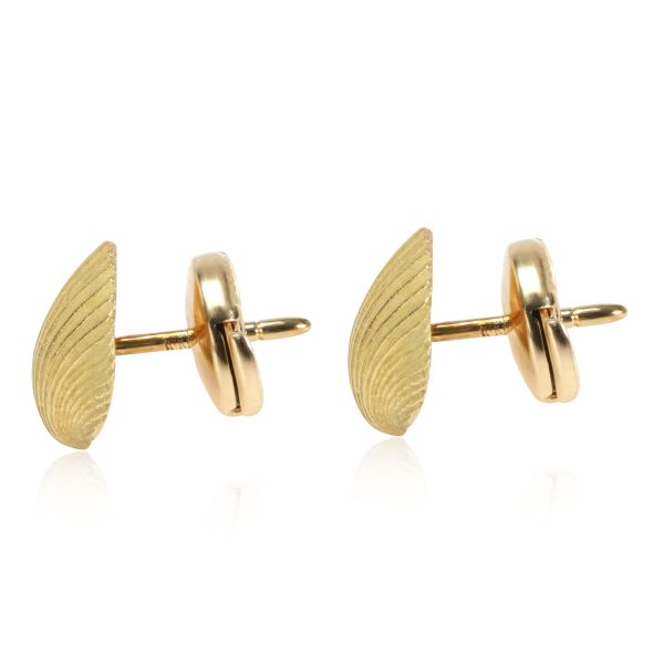 114168 sv Tiffany Co Shell Earring in 18k Yellow Gold