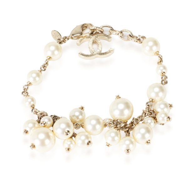 114324 bv 94e0f2d8 beea 4925 80de 395eb7013eaf Chanel Autumn 2011 Multi Faux Pearl Bracelet