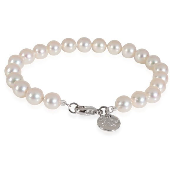 114492 pv Tiffany Co Essential Pearls Pearl Bracelet in 18K 18 Karat White Gold