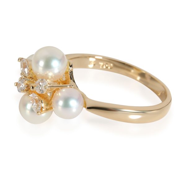 Yellow Gold Fashion Ring Mikimoto Pearl Diamond Cluster Ring in 18k Yellow Gold 030 CTW