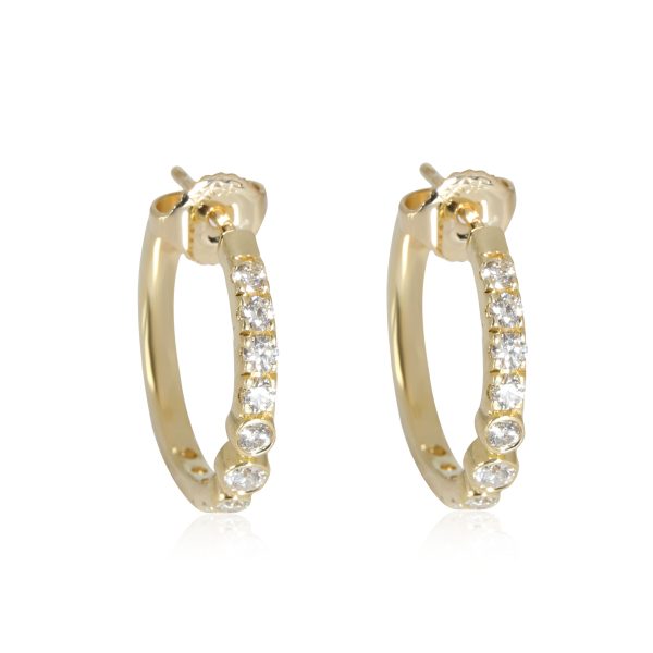 Hearts on Fire Copley Diamond Hoop Earring in 18k Yellow Gold 08 CTW Hearts on Fire Copley Diamond Hoop Earring in 18k Yellow Gold 08 CTW