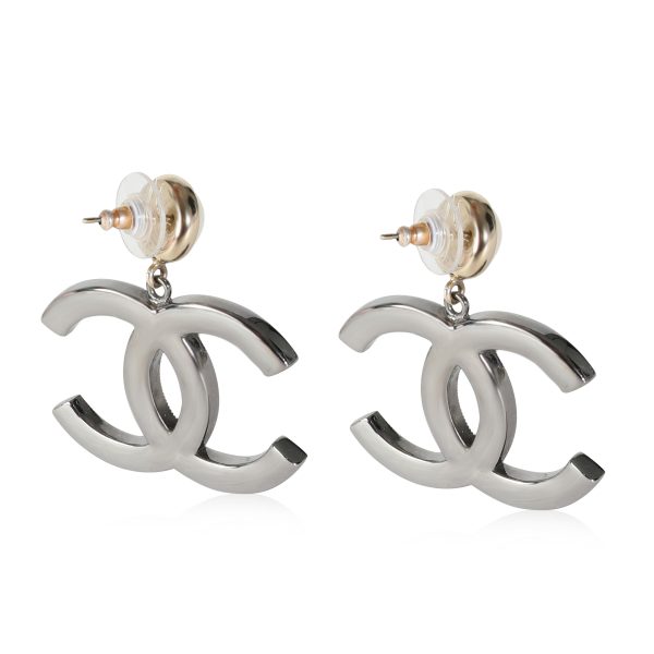 115187 bv Chanel CC Two Tone Faux Pearl Strass Earrings From The 2020 Collection