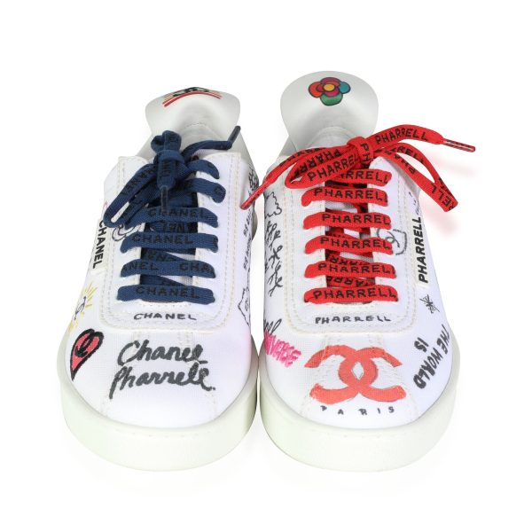 116598 pv Chanel Pharrell x Chanel Leather Sneaker Graffiti 39 EUR