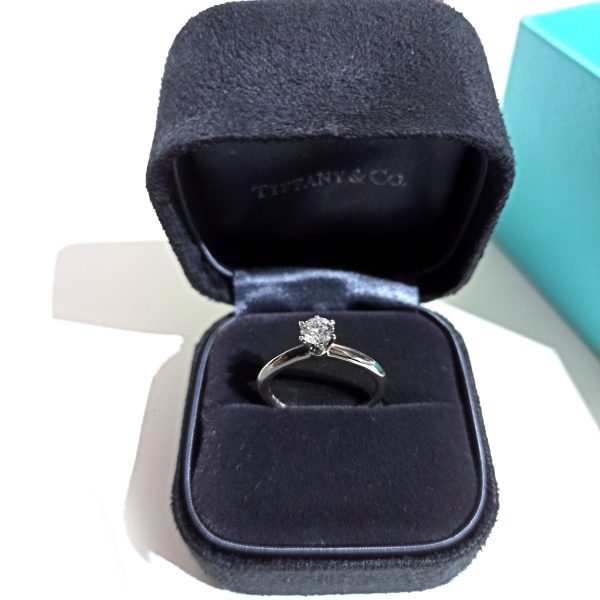 116616 box Tiffany Co Diamond Engagement Ring in Platinum F VVS2 038 CTW