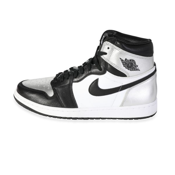 Air Jordan Wmns Air Jordan 1 Retro High OG Silver Toe 105 US Air Jordan Wmns Air Jordan 1 Retro High OG Silver Toe 105 US