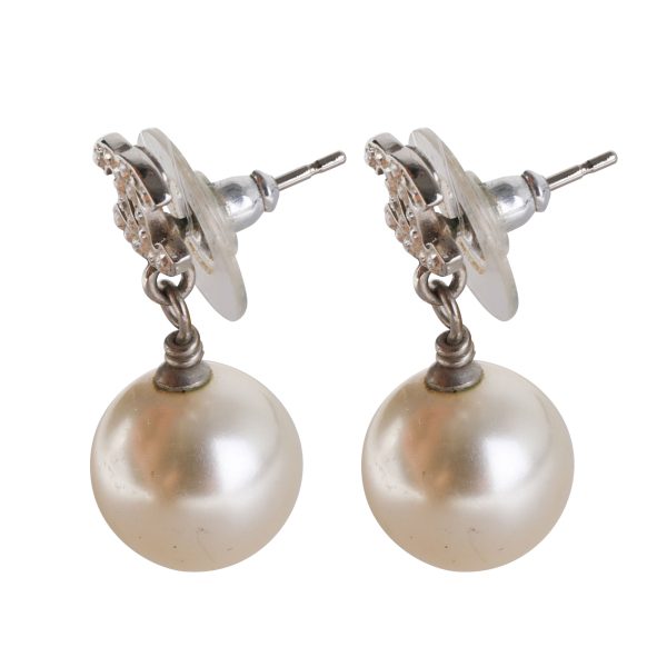 119689 sv White Metal Chanel CC Strass Faux Pearl Drop Earring