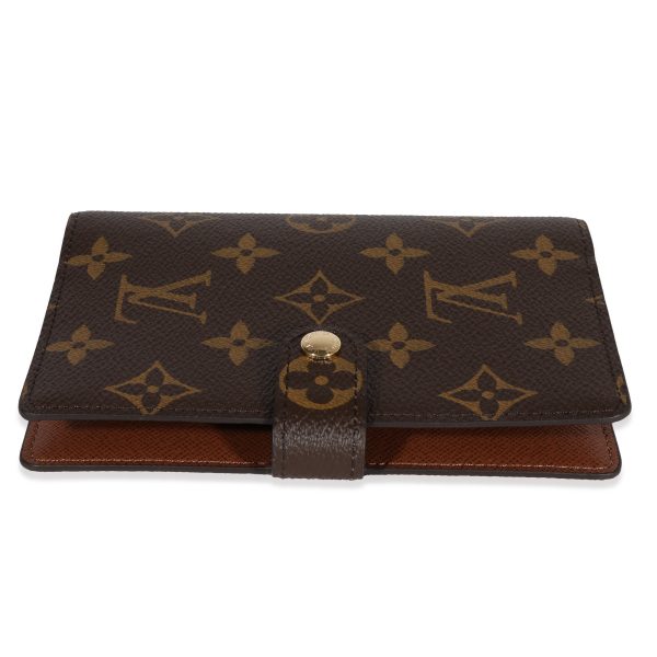 120742 stamp 4cf5d026 5a2f 4724 8312 04b229c400c1 Louis Vuitton Monogram Canvas Small Ring Agenda Cover