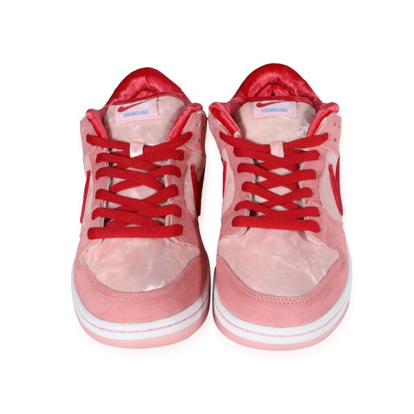 121653 pv 972b0abb 8a63 40a9 9541 ad040037bca0 StrangeLove x Dunk Low SB Valentines Day