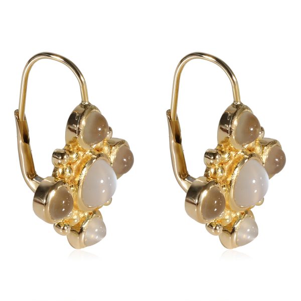 122926 sv Moonstone Earrings in 18k Yellow Gold