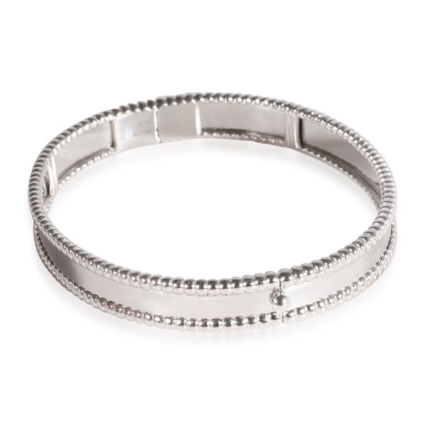 Size Medium Van Cleef Arpels Perlee Signature Bracelet in 18K White Gold Size Medium