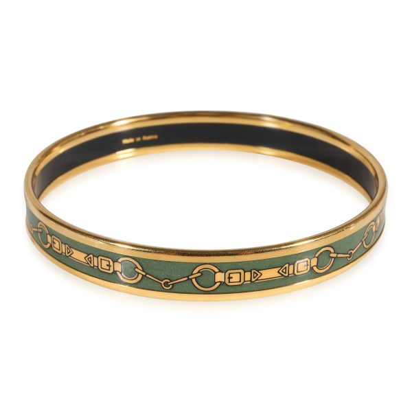 123189 pv 507fc99c a1b6 4bd7 8ce7 3e159485663a Hermes Gold Plated Narrow Green Enamel Mors de Filet Bangle 62MM