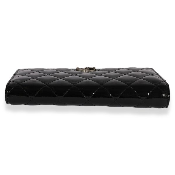 123296 box 1bdd6234 9a9d 4ccc af77 dd2ece53fb99 Chanel Black Quilted Patent Leather Yen Wallet