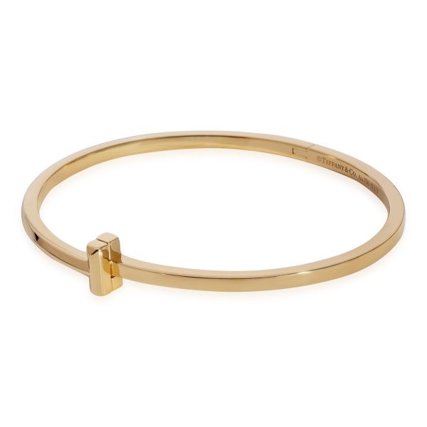 123504 sv Tiffany Co Tiffany T1 Narrow Hinged Bangle in 18k Yellow Gold