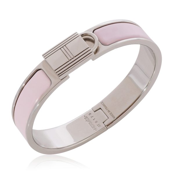 124306 pv 15f0db26 0e8c 473e 8ec1 d1f3710ad8ac Hermès Rose Dragée Enamel Clic Cadenas Bracelet Palladium Plated