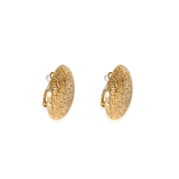 125584 sv Gold Tone Chanel Vintage Logo Lettering Button Earrings