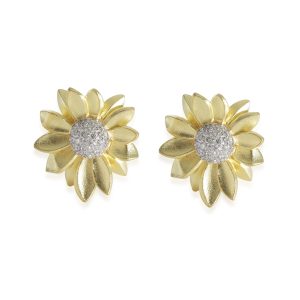 Morelli Flower Diamond Earrings in 18k White GoldYellow Gold 05 CTW Fendi Shoulder Bag Camera Case Small Calf Leather Black