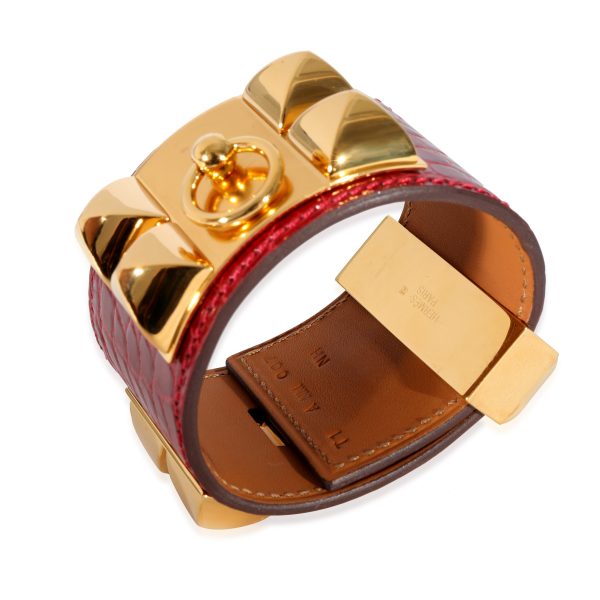 126322 bv Hermès Gold Toned Collier De Chien Bracelet in Fuchsia Alligator