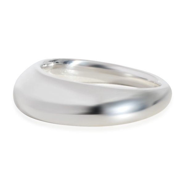 129880 sv 099d0605 9ed7 4744 bc74 b04bc6edc583 Georg Jensen Regitze Overgaard 501 A Curve Ring in Sterling Silver