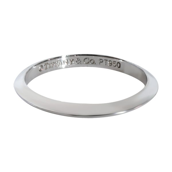 Tiffany Co Knife Edge Wedding Band in Platinum Tiffany Co Knife Edge Wedding Band in Platinum