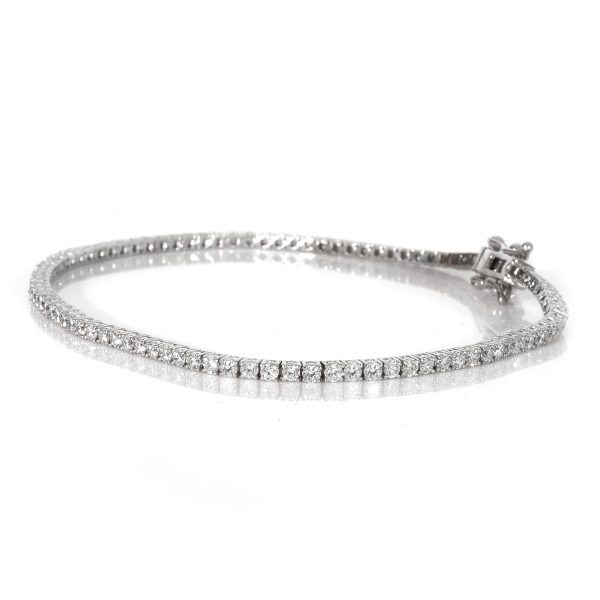 130703 sv bfdbdcfc d2b9 479d bffb 9708d01bf577 Diamond Tennis Bracelet in 14K White Gold 2 CTW