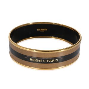 Hermès Wide Enamel Bracelet With Belt Buckle Design Gucci GG Marmont Chain Shoulder Leather Black Gold Hardware