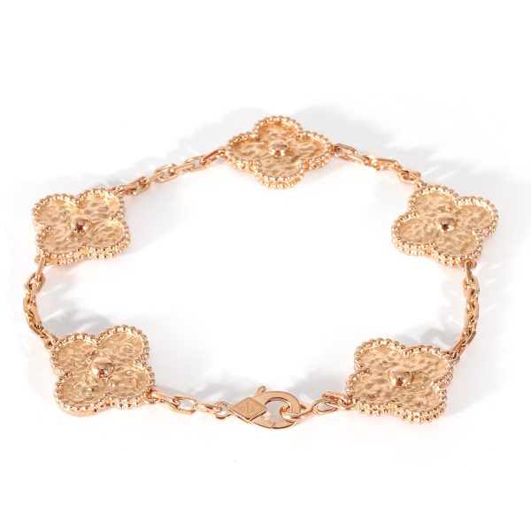 132994 bv Van Cleef Arpels Alhambra Bracelet in 18K Rose Gold