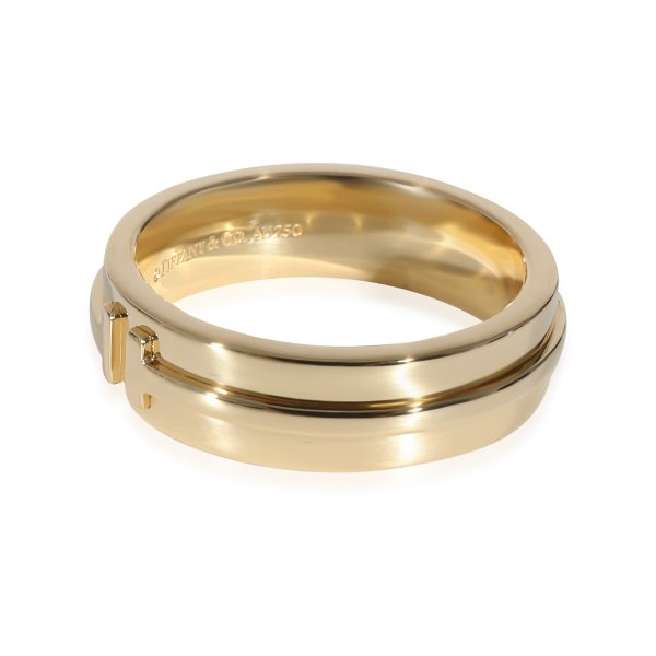 135437 sv Tiffany Co Tiffany T Ring in 18K Yellow Gold