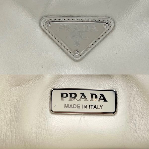 2000037246901497 17 Prada Shoulder Bag Crossbody Bag Leather White Silver Hardware