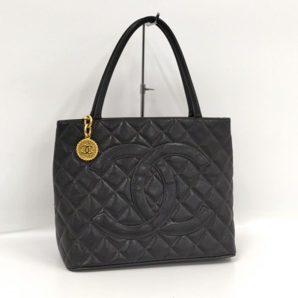 2000111258400155 1 Chanel Reprint Tote Bag Here Mark Caviar Skin Black Handbag