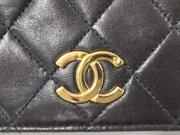 2000111258700254 8 Chanel Chain Shoulder Bag Here Mark Leather Black