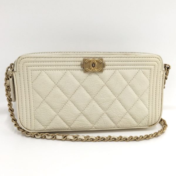 2000111259200196 1 Chanel Chain Shoulder Bag Boy Leather White Crossbody