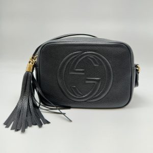 GUCCI Soho Disco Bag Small Crossbody Shoulder Bag Black Louis Vuitton Saleya MM Shoulder Bag Damier Ebene